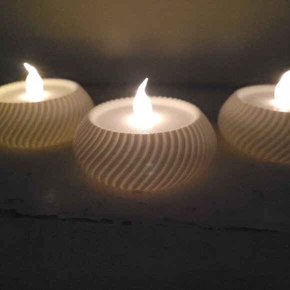 3 Minimalist Tealight Holder Modern Candle Holder cozy ambiance - Picture 6 of 6